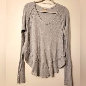We the Free thermal top women size small long sleeve,‎ frayed.